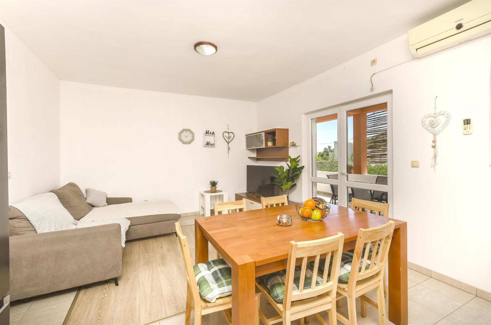 Apartments Sanja Tribalj Екстериор снимка